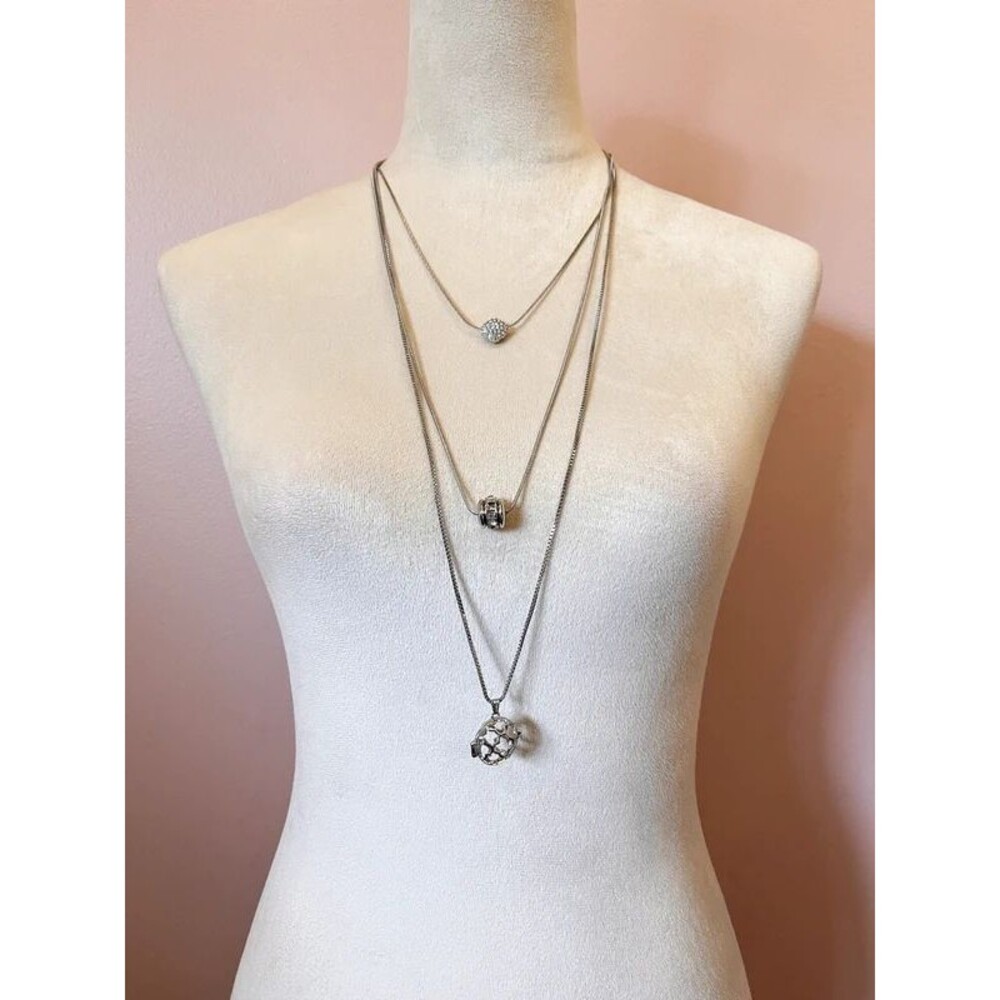 Gold Canyon 3 Strand Tired Long Necklace